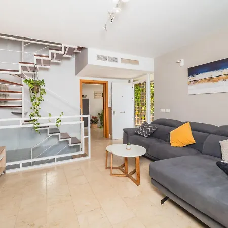Holiday home Cubo's Casa Jilguero Torreblanca View City & Sea
