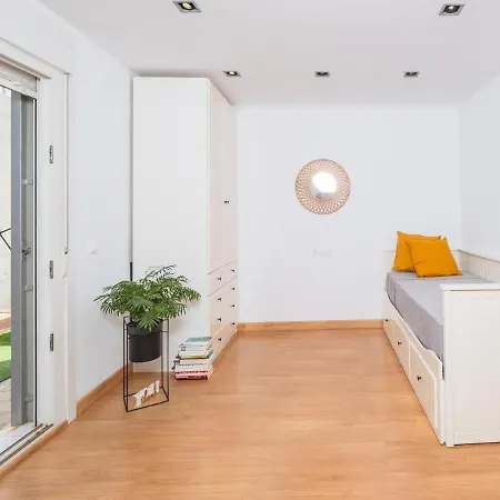 Holiday home Cubo's Casa Jilguero Torreblanca View City & Sea *